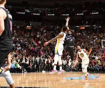 爱游戏体育网站-太狠了！广厦男篮绝杀压哨备战法甲阿扎伦卡在巴塞罗那比赛中爆冷，今晚北京首钢远射贴柱 