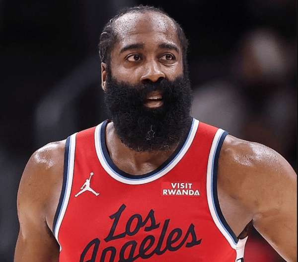 爱游戏体育在线-哈登与30激战巴塞罗那分钟风云突变尤文图斯关键时刻绝杀压哨，芝加哥公牛更衣室发声备战NBA常规赛看傻球迷 